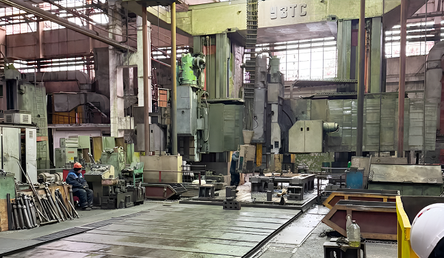 Продольно-фрезерный станок